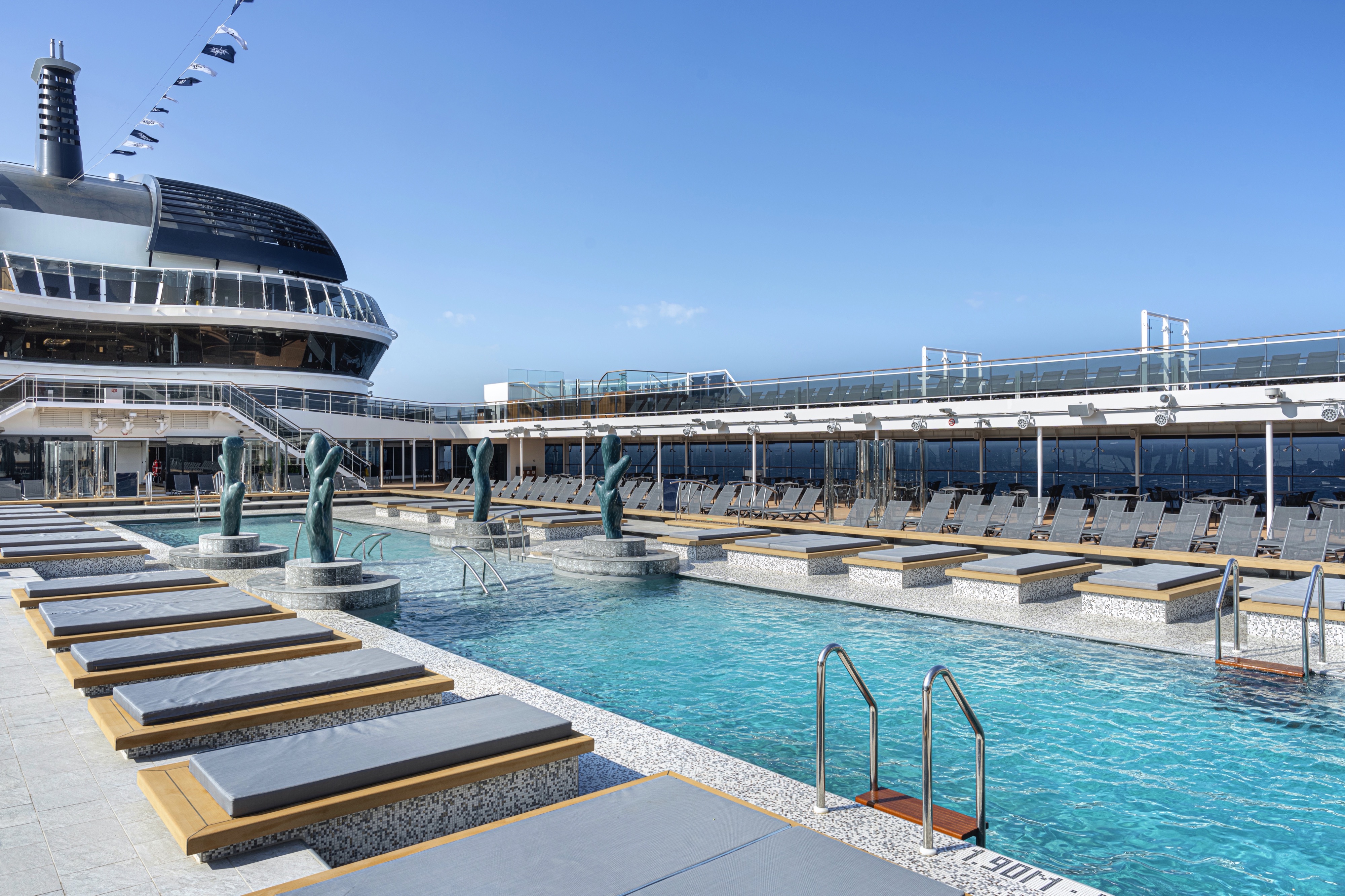 MSC Euribia - MSC Euribia Pools